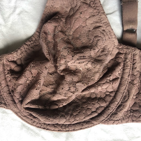 Wacoal Halo Lace Underwire Bra in Mocha/Cappuccino - Picture 4 of 10